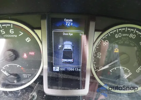 2017 Toyota Tacoma Sr5 V6/Trd Off Road/Trd Sport из США, поврежденный, VIN 5TFSZ5AN4HX082842